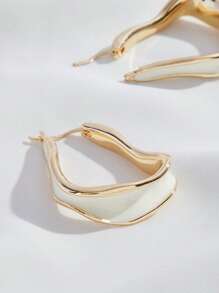 BizChic 1 对休闲锌合金不对称设计环状耳环，适合女士日常装饰 - 金黃色 - 查看 1