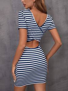 SHEIN Essnce 條紋印花十字交叉後鏤空緊身洋裝 - 藍白色 - 查看 1