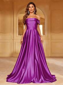 Women's Elegant Purple Satin Off Shoulder Cold Shoulder Maxi Dress With Zipper Details For Formal Evenings - Purple - View 1