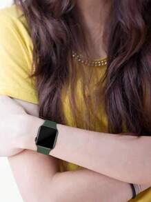 1入組女士和男士蝴蝶扣飾綠色矽膠運動錶帶軟矽膠防水腕帶適用於Apple Watch帶38/40/41/42/44/45/49mm,適用於Apple WatchSeries Ultra 8/7/6/5/4/3/2/1/Se - 綠色 - 查看 3