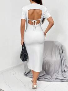 SHEIN Essnce Vestido ajustado de espalda abierta con cordón - Blanco - Ver 1