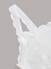 SHEIN EZwear Lace Trim Crop Cami White Top