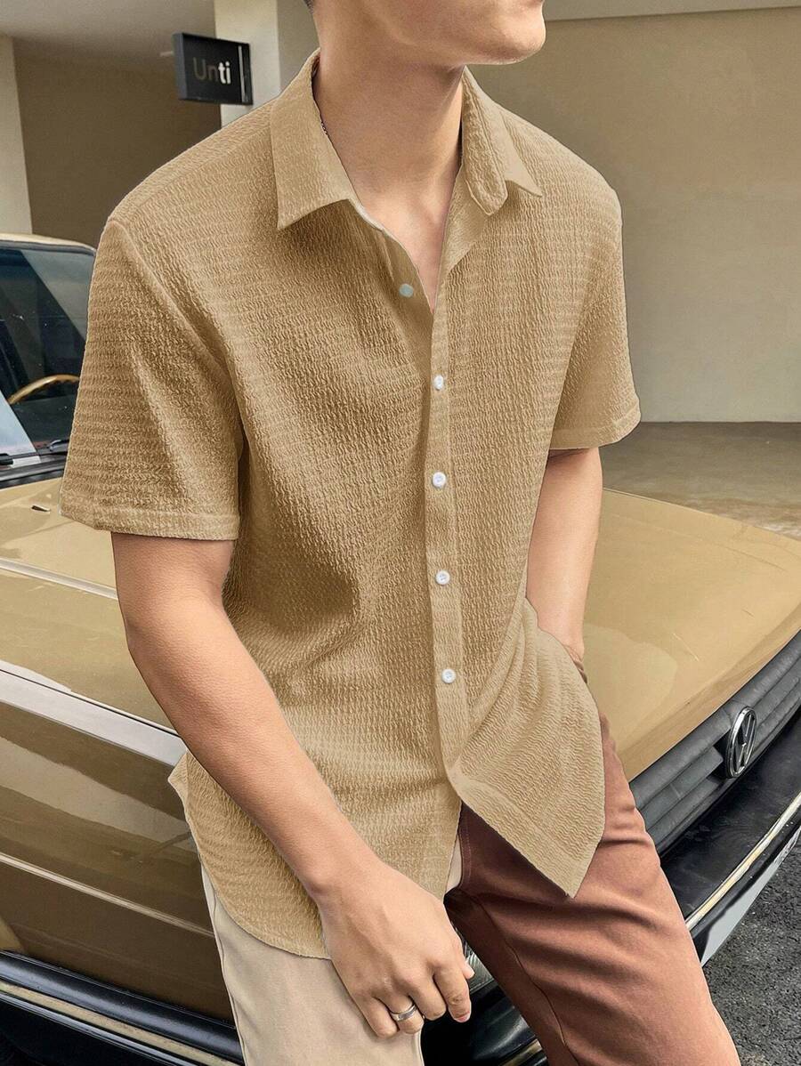 Manfinity Homme 男士寬鬆實色鈕扣襯衫 - 卡其色 - 查看 1