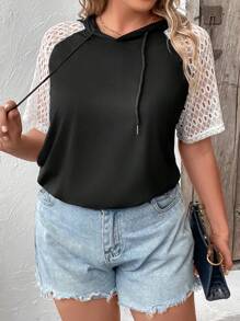 SHEIN LUNE Plus Contrast Lace Raglan Sleeve Drawstring Hooded Tee - Black and White - View 4