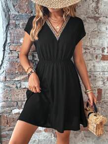 SHEIN LUNE Contrast Tape Batwing Sleeve Dress - Black - View 1