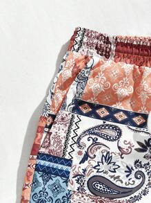 Manfinity VCAY 男士棉佩斯利印花背心上衣和腰部抽繩短褲 - 彩色 - 查看 3