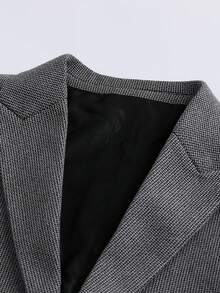 Manfinity Mode 男士1入組翻蓋口袋前紐扣西裝外套