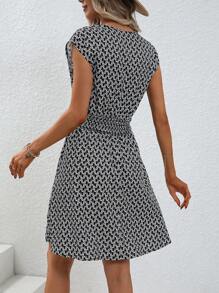 SHEIN Holidaya Đầm Trọn gói Dải chun Hình học Tất cả trên in Giải trí - Đen và trắng - Xem 2