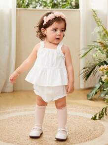 Cozy Pixies 嬰兒荷葉邊荷葉邊下擺寬肩帶上衣和短褲 - 白色 - 查看 4