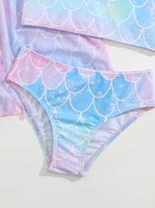 年轻女孩鱼鳞比基尼套装与和服夏日海滩 - 彩色 - 查看 7