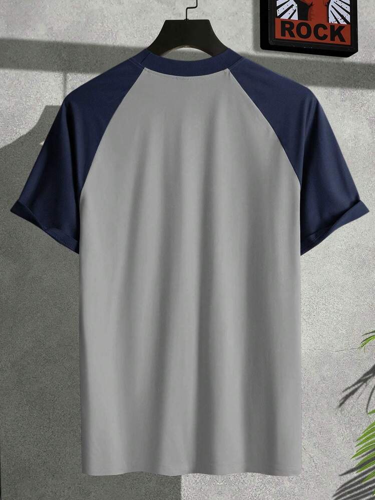 Manfinity Homme 男性 カラーブロック ラグランスリーブ パッチ詳細 Tシャツ - グレー - 見る 2