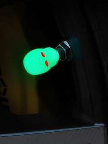 4入組頭骨設計橡膠夜光汽車輪胎氣門嘴蓋 - 綠色 - 查看 3