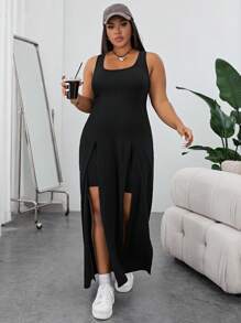 SHEIN EZwear 2pcs Women Plus Size Solid Color Square Neck Sleeveless Top With Split Hem Shorts Set, Casual