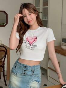 DAZY Đồ họa trái tim & khẩu hiệu Áo phông Crop - trắng - Xem 1