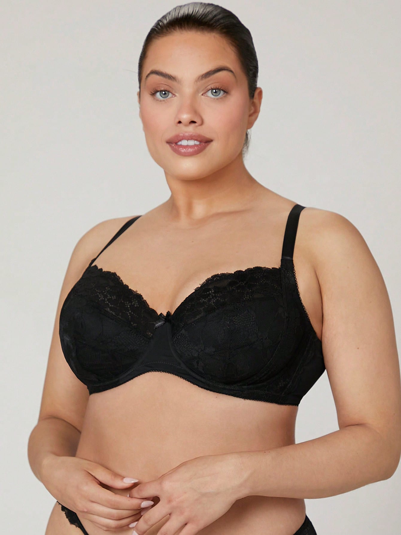 Plus Woman Full Coverage Black Lingerie Lounge Curve Support & Breathable Underwire Sexy Unlined Minimizer Lace Elegance Bra Bridal Intimates