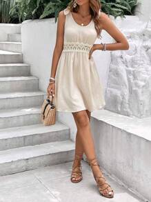 SHEIN Frenchy 蕾絲拼接肩上打結A字洋裝 - 杏色 - 查看 6