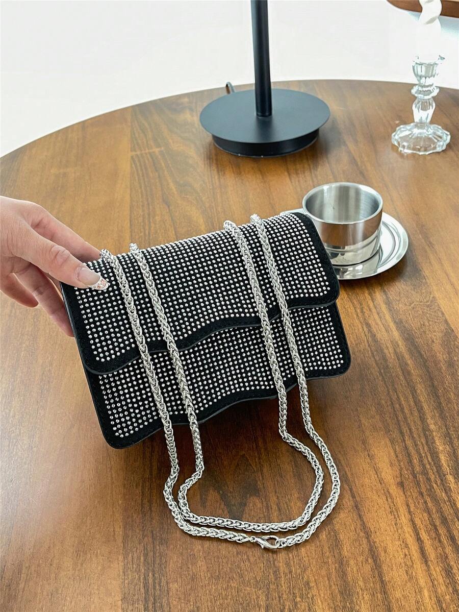 Mini Flap Túi mới lạ Trang trí Rhinestone quyến rũ Dây chuyền trang trí sò điệp PU - Bạc - Xem 1