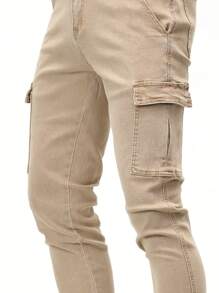 Manfinity Homme Men Cotton Flap Pocket Side Cargo Jeans - Apricot - View 4