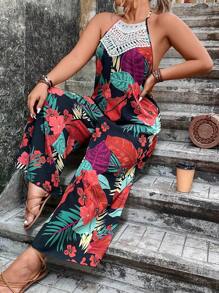 SHEIN Holidaya Plus Tropical Print Guipure Lace Insert Halter Neck Backless Wide Leg Jumpsuit - Multicolor - View 5
