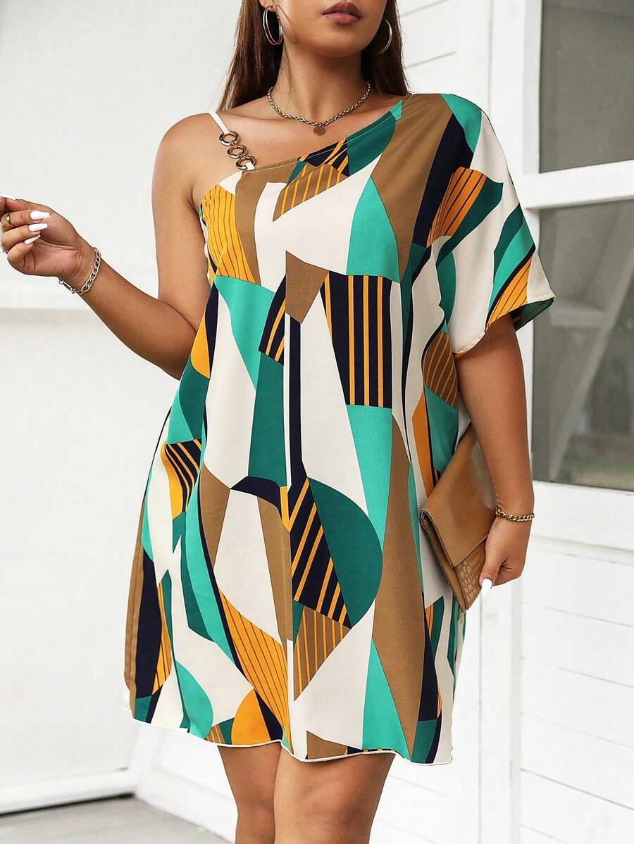 SHEIN Holidaya Plus Geo Print Asymmetrical Neck Tunic Dress - Black - View 1