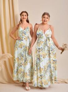 SHEIN Belle Talla grande 1 pieza Vestido de dama de honor de tirantes con estampado de paisley de muslo con abertura con cinturón