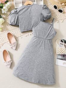 SHEIN 女孩泡泡袖短款T恤&褶邊前打結吊帶連衣裙 - 淺灰色 - 查看 2