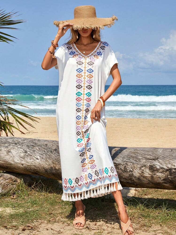 Geo Print Batwing Sleeve Tassel Hem Dress