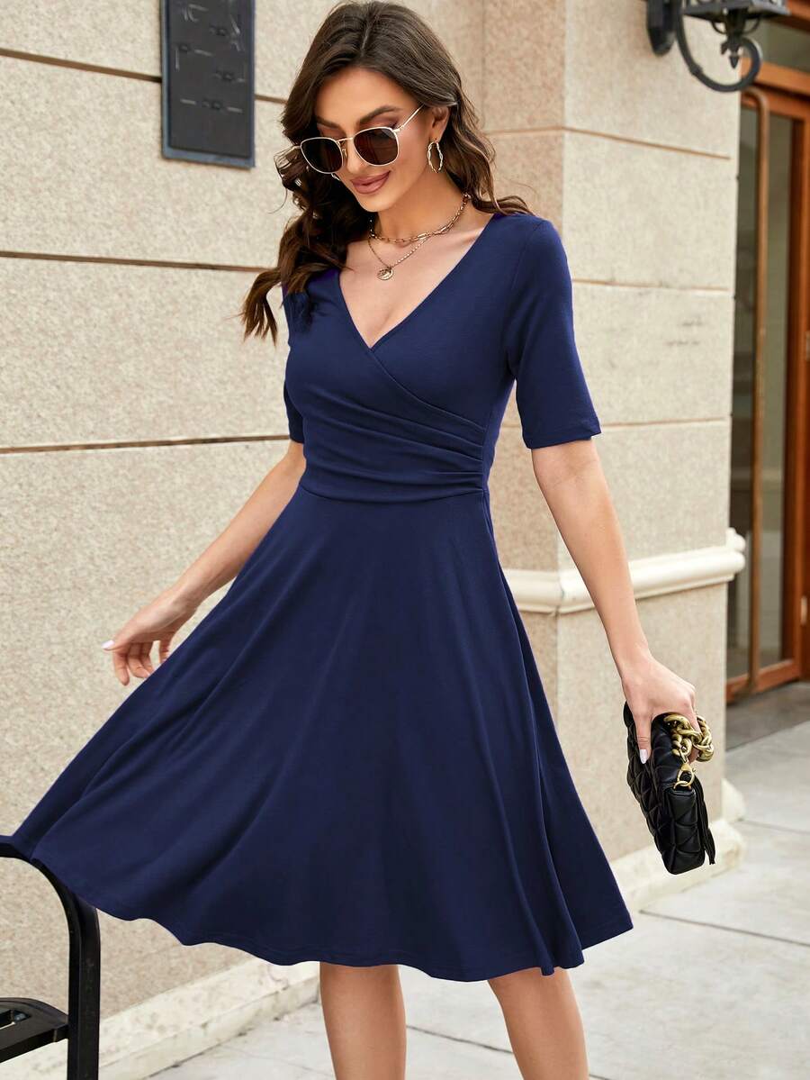 素色交疊領抽褶腰連衣裙 - 藏蓝色 - 查看 1