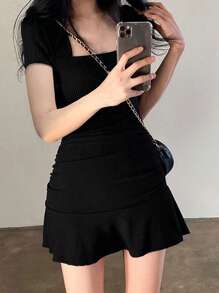 素色褶邊荷葉邊連衣裙 - 黑色 - 查看 4