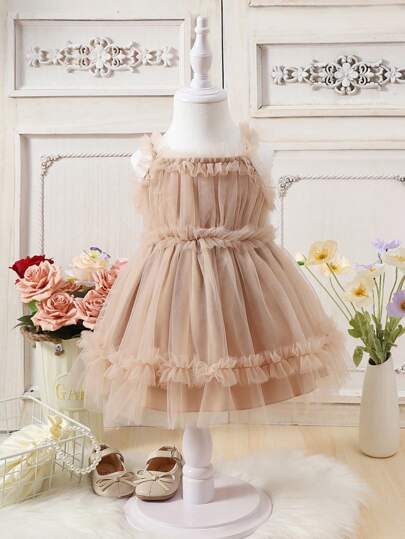 SHEIN Đứa bé gái Lớp phủ lưới Lá sen tỉa Váy Dây