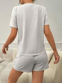字母图案 T 恤和短裤休闲套装 - 灰色 - 查看 2