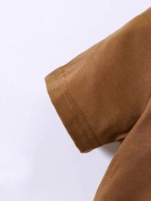 SHEIN Toddler Boys Cartoon Graphic Tee & Shorts Set - Brown - View 4