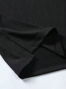 Claim Dot 宽松男式字母图案贴片细节落肩开衩下摆 T 恤 - 黑色 - 查看 5