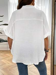 SHEIN LUNE 大碼素色蝙蝠袖口袋貼布前紐扣襯衫 - 白色 - 查看 2