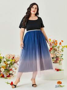 Modelyn Đầm Plus Size Tương phản Mesh Xếp li Khối Màu Ombre Thanh lịch - Màu be - Xem 6