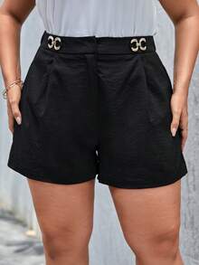 SHEIN Privé 大碼鏈條細節褶皺短褲 - 黑色 - 查看 3