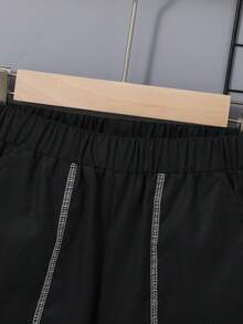 SHEIN Quần Short Trai Túi màu trơn Giải trí - màu đen - Xem 5