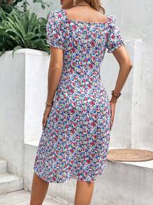 SHEIN VCAY 小花印花打結前開叉奶妹連衣裙 - 彩色 - 查看 5