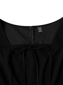 SHEIN Clasi Plus Square Neck Knot Front Mermaid Hem Bodycon Dress - Black - View 3