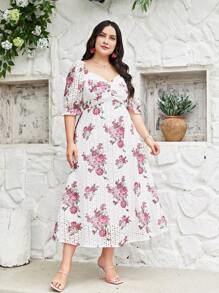 Mulvari Plus Floral Print Sweetheart Neck Puff Sleeve Dress - White - View 3