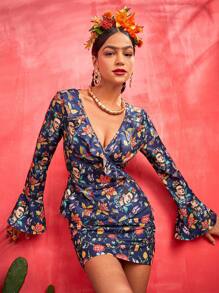 Frida Kahlo X SHEIN 人像和花卉圖案荷葉邊荷葉袖襯衫 - 彩色 - 查看 4