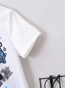 SHEIN Chàng trai trẻ Xanh & Trắng Lá thư In Hoạt hình Phong cách đường phố Giải trí Thoải mái Tay thường Áo thun Với Vòng cổ - Xanh và trắng - Xem 4