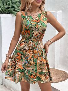 SHEIN VCAY 滿版印花缺口領繫腰帶連衣裙 - 彩色 - 查看 5