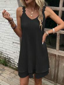 SHEIN Unity 鏤空蕾絲花邊吊帶洋裝 - 黑色 - 查看 5