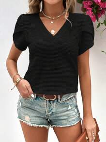 SHEIN LUNE 花瓣袖華夫格編織T恤 - 黑色 - 查看 1