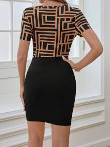 SHEIN Privé Geo Print Surplice Neck Bodycon Dress