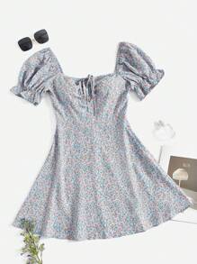 SHEIN VCAY Vestido con estampado floral de manga farol con cordón delantero - Celeste - Ver 1