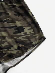 SHEIN EZwear Quần Short kích thước lớn Ruy băng Lá thư Ngụy trang Giải trí - Nhiều màu - Xem 4