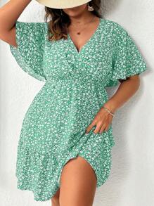 SHEIN Clasi Plus Size Boho Ditsy Floral Print Butterfly Sleeve Ruffle Hem Dress - Green - View 1