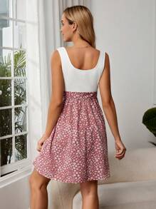 SHEIN 孕婦哺乳碎花繫腰帶洋裝